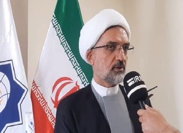 اباذری: عراق با ورود اتوبوس‌های ایرانی به داخل خاک خود موافقت کرد
