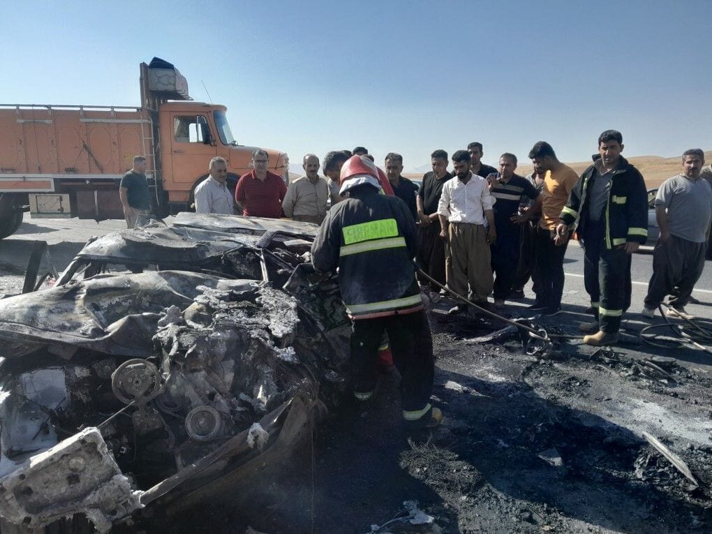 تصادف پنج خودرو در محور بوکان – سقز، ۲ فوتی برجا گذاشت