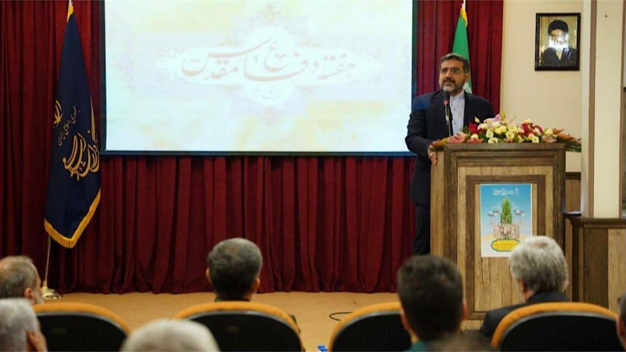 در دفاع مقدس یک وجب خاک به دشمن ندادیم