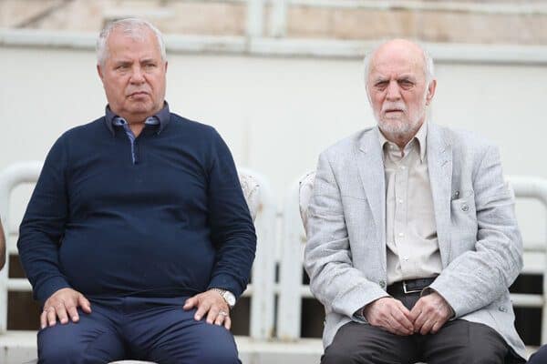 انتقاد علی پروین از استقبال رونالدو/ بازیکنان پرسپولیس راه رفتند!
