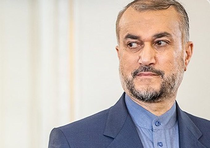 گفت‌وگوی تلفنی وزرای خارجه ایران و آذربایجان