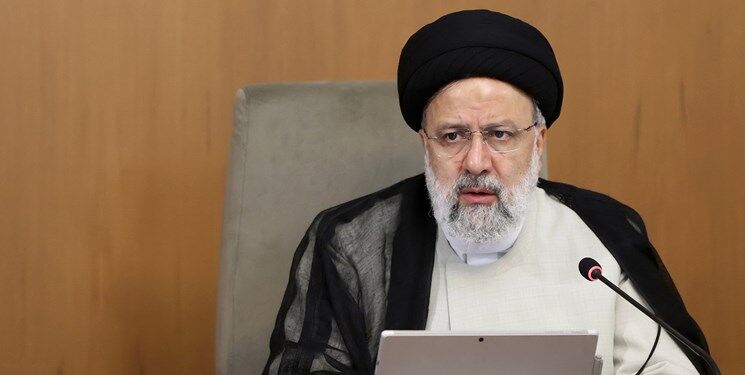 رئیسی: اسناد الکترونیک را به رسمیت شناخته شود