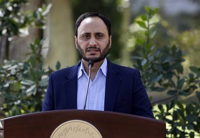 بهادری جهرمی : منابع لازم برای تامین شیر مدارس دولتی تصویب شد