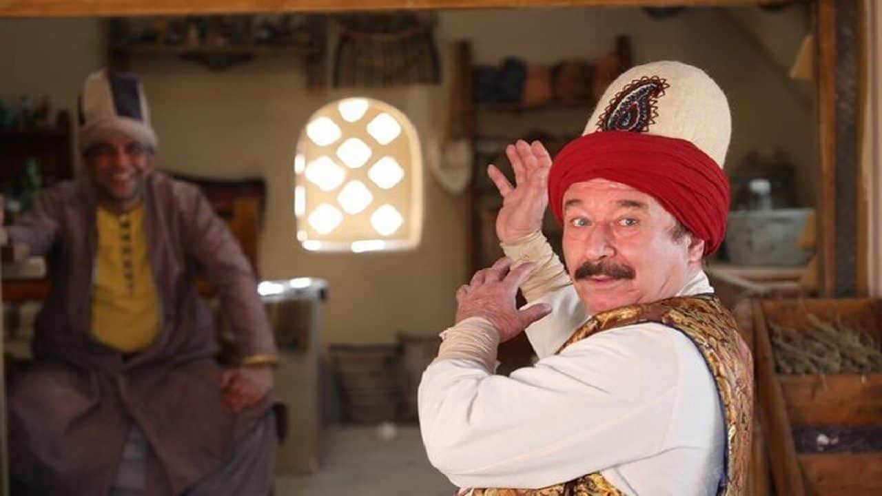 سالنی مخصوص نمایش‌های آیینی و سنتی وجود ندارد