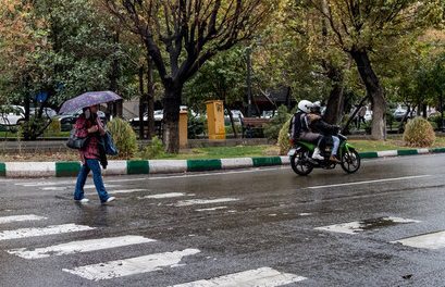 بارش باران در نقاط مختلف کشور/ کاهش محسوس دما در سواحل دریای خزر