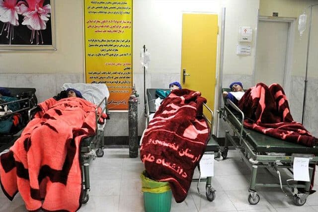 درگیری دانش‌آموزان در مدرسه دخترانه‌/ ۱۸ نفر راهی بیمارستان شدند