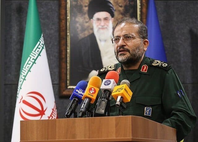 رسانه‌های معاند در زباله‌دان‌های تاریخ می‌گردند تا خائنان را به جای خادمان واقعی معرفی کنند
