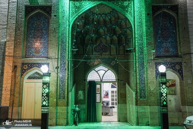تصمیم مجلس: وزارت ارشاد برای استفاده از ظرفیت مساجد برنامه بدهد