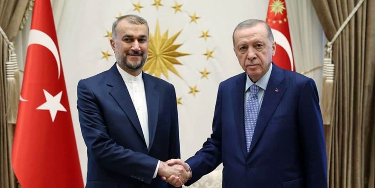 پیگیری برگزاری نشست سران کشورهای اسلامی