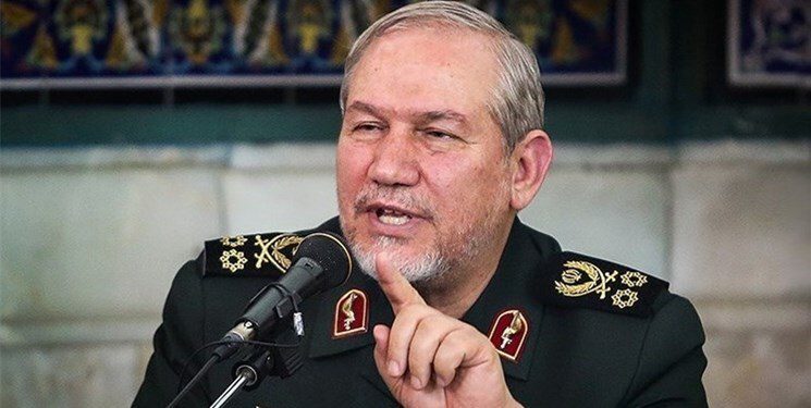 دیدیم وقتی یک نفری در ایران به هر دلیلی از دنیا رفت، چه فتنه‌ای به راه انداختند، حال ۱۴ هزار نفر شامل زنان و کودکان در فلسطین به شهادت رسیدند اما هیچ موضعی نگرفتند