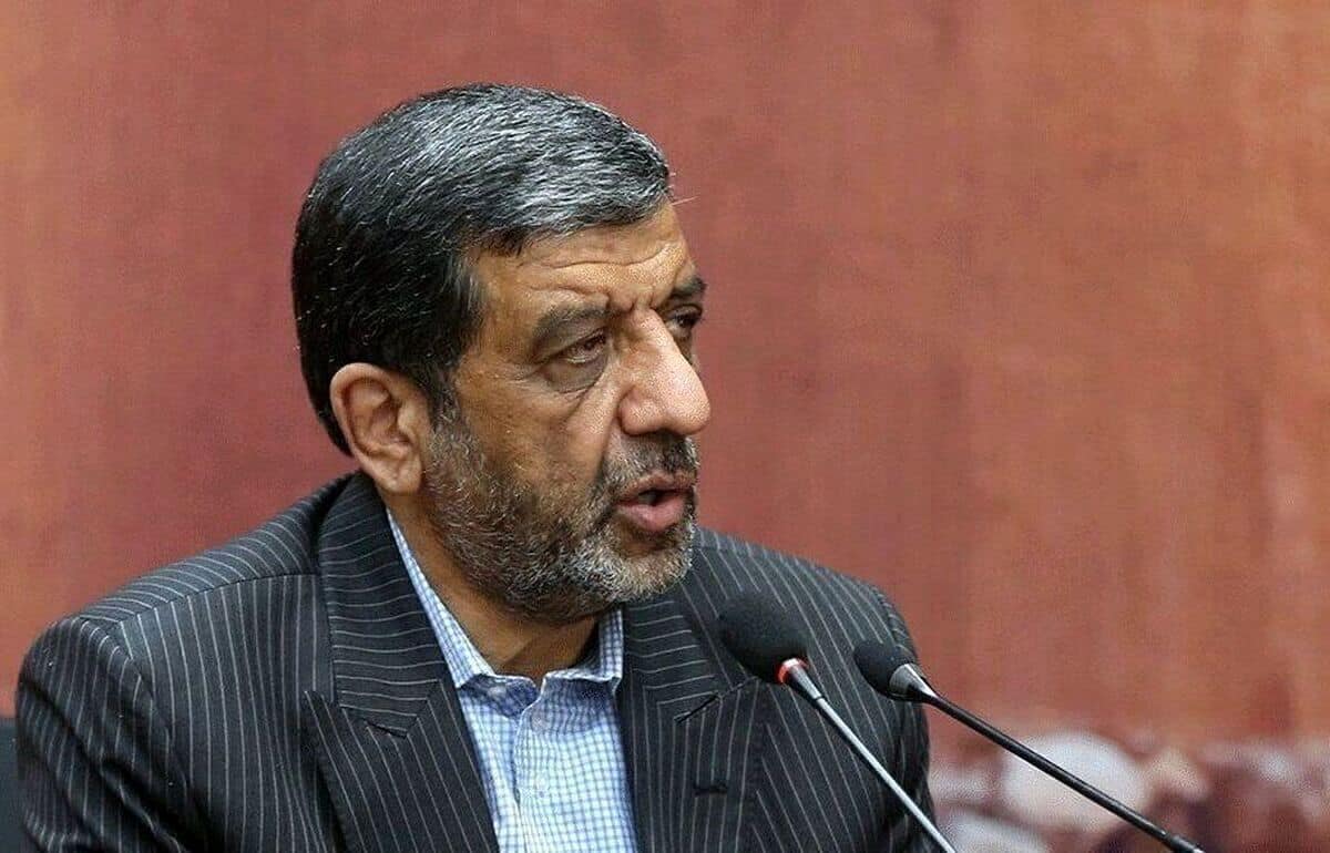 ضرغامی: حضور نوازندۀ خانم خلاف شرع نیست/صدای جولیا بطرس حرام نیست