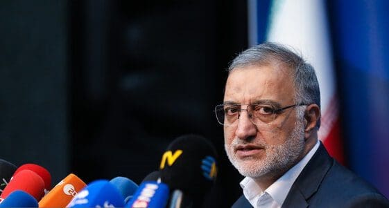 استفاده توأمان از ظرفیت داخلی و خارجی برای تأمین اتوبوس