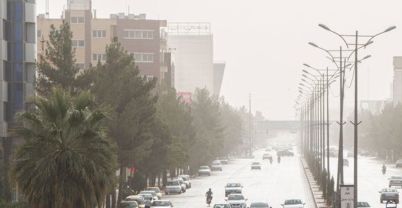 تشدید آلودگی هوا در ۵ کلانشهر/ از تردد غیرضروری خودداری کنید