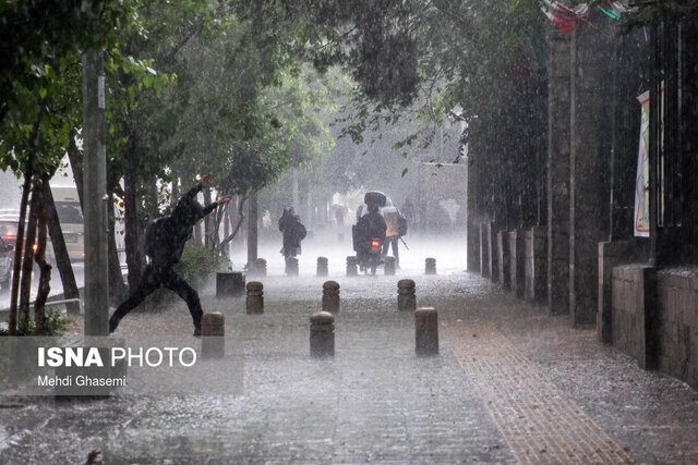 رگبار شدید باران در ۷ استان/ پیش‌بینی سیلابی شدن مسیل‌ها