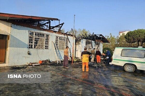 تحویل پیکر ۲۹ جان باخته حادثه آتش سوزی لنگرود