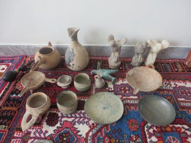 کشف ۱۹ شی‌ء تاریخی در نطنز