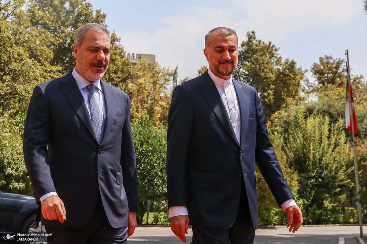 قطر و عراق پیام رسان آمریکا به ایران هستند