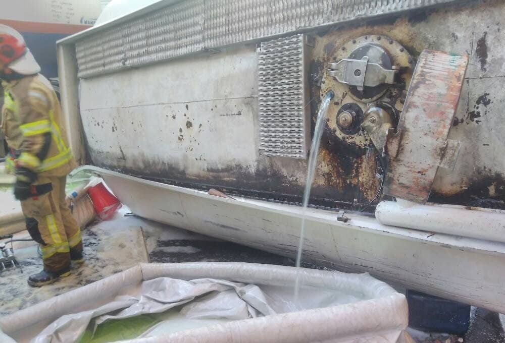 علت واژگونی تانکر سوخت در کوهسار تهران اعلام شد