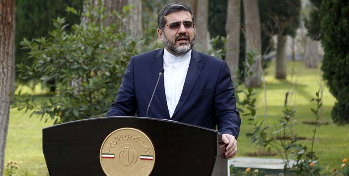 واکنش وزیر فرهنگ به تغییر نام شب یلدا /افزایش ۲۴۷ درصدی رشد فروش کتاب