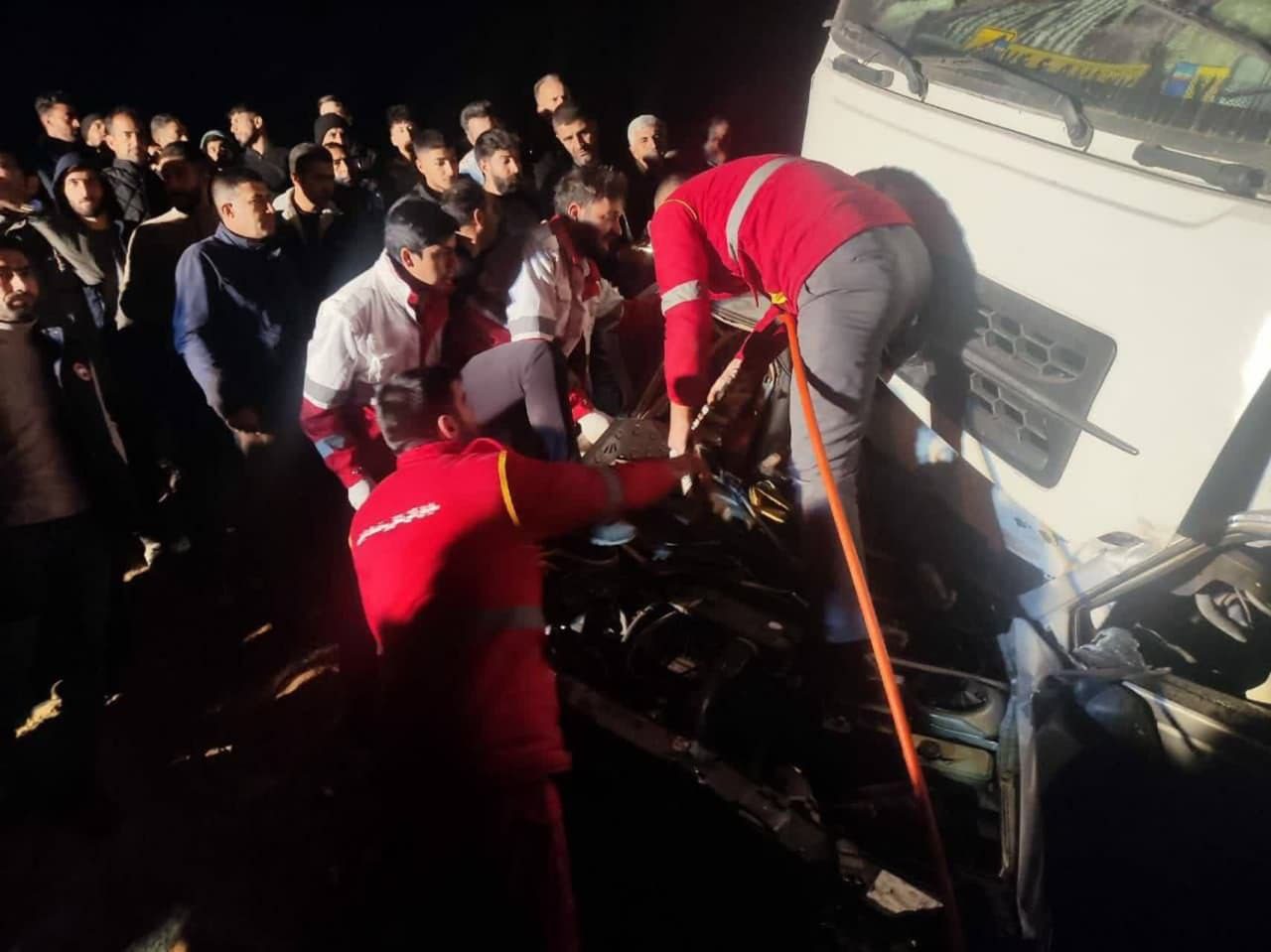 دو فوتی و ۲۰ مصدوم در تصادف زنجیره ای در ارومیه