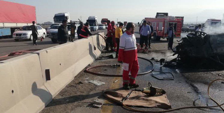 عارضه قلبی راننده علت حادثه مرگبار اتوبان کاشان