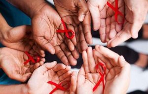 حدود 54 درصد از مبتلایان به ایدز، بانوان هستند!