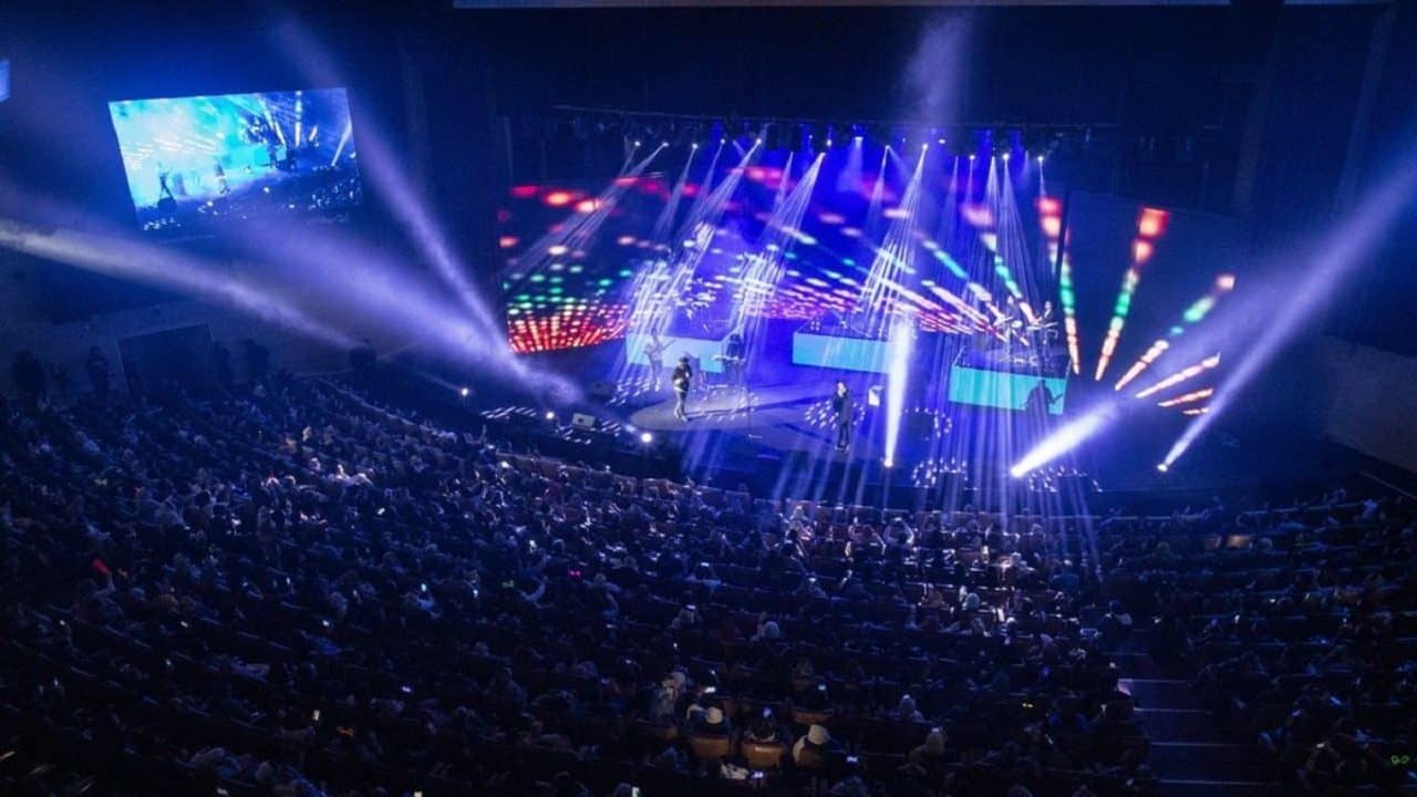 سالن‌های کنسرت تا شب یلدا میزبان کدام خوانندگان خواهند بود؟