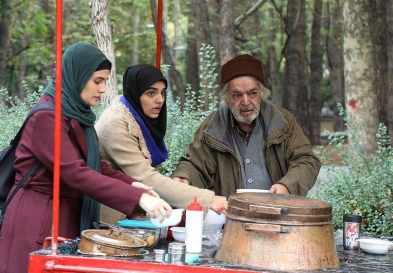 سریال چرخ گردون، بازگشت به تاریخ ۹۰ شبی‌های تلویزیون ایران
