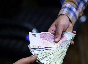 حقوق جدید معلمان اعلام شد/ چه کسانی ۳۷ میلیون تومان می‌گیرند؟