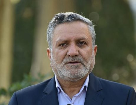 کسانی که در چهارراهها و خیابانها مشغول کار هستند، باید ساماندهی شوند