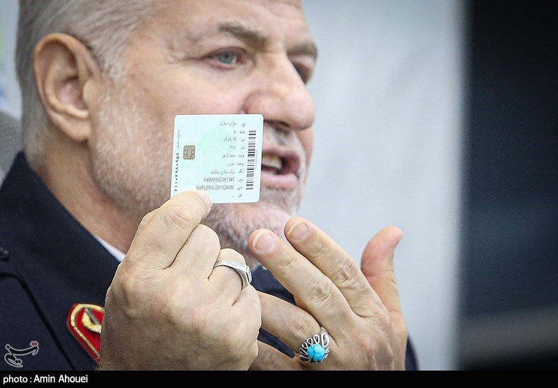 گواهینامه‌های رانندگی ۵ رنگ می‌شوند!