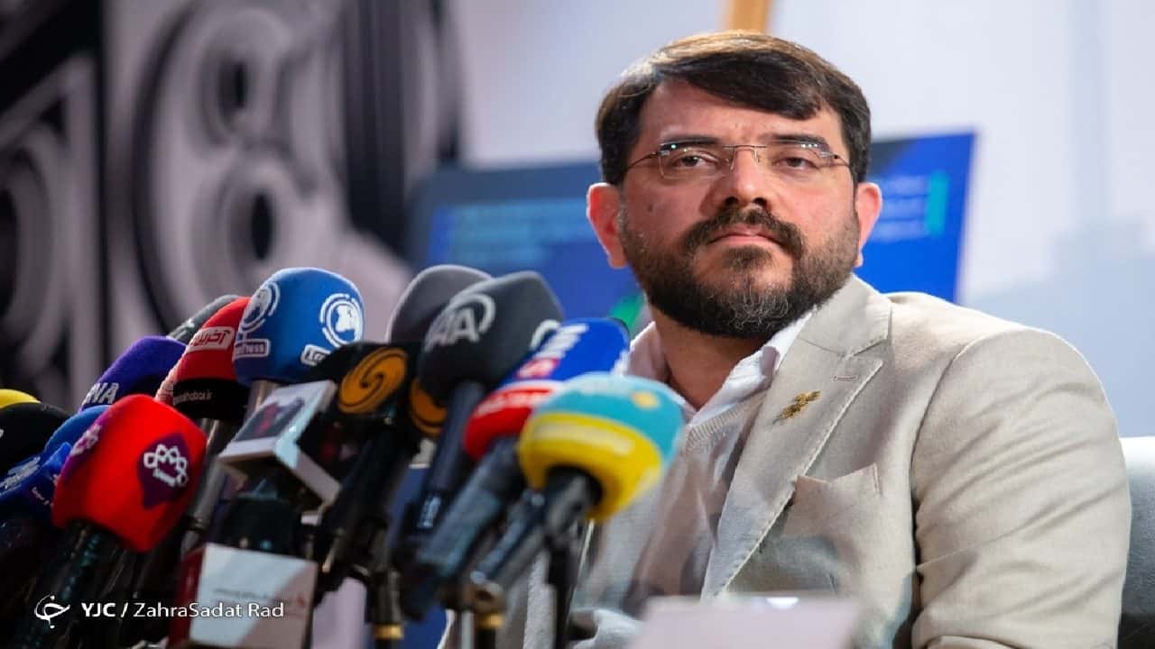 توضیح دبیر جشنواره فیلم فجر درباره علت عدم حضور مهران مدیری و رامبد جوان