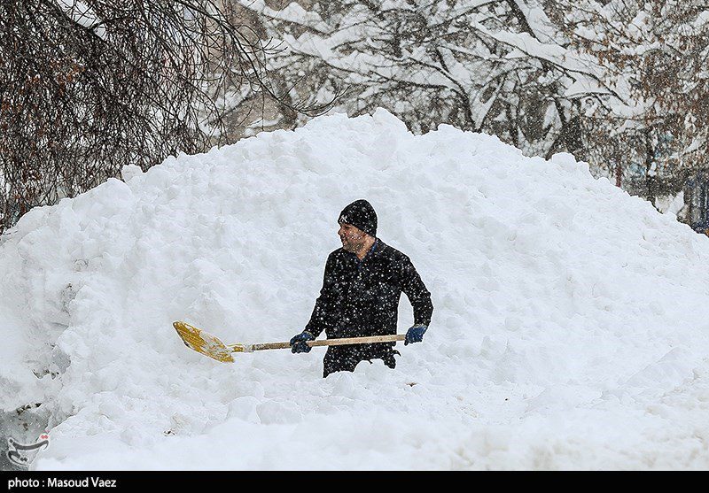 هواشناسی ایران ۱۴۰۲/۱۰/۳۰؛ افزایش آلودگی هوا در کلان‌شهرها
