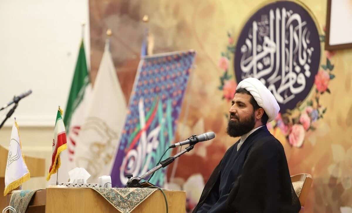 دبیر ستاد راهبری جمعیت حوزه‌های علمیه: خانواده ایرانی به بیماری تک فرزندی مبتلا شده‌