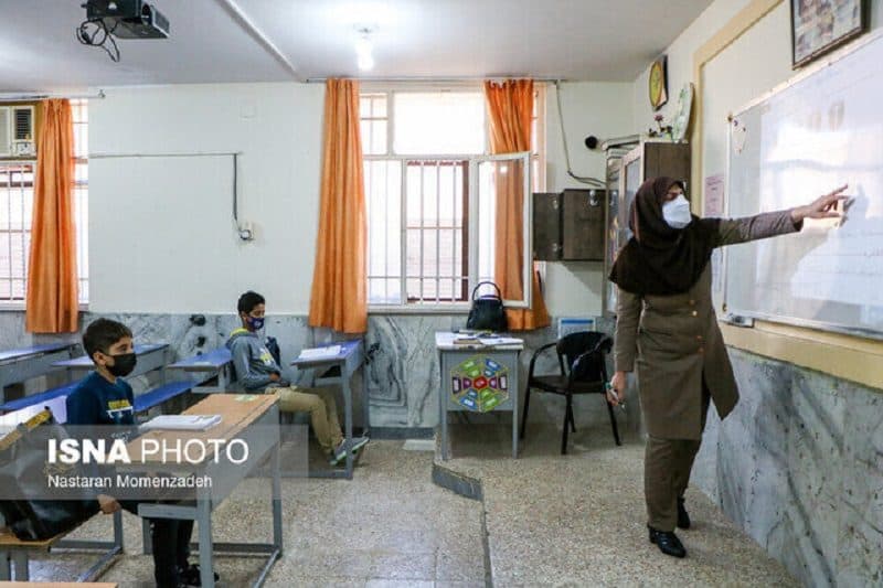 افزایش حقوق ۳ تا ۷ میلیون تومانی معلمان با رتبه‌بندی
