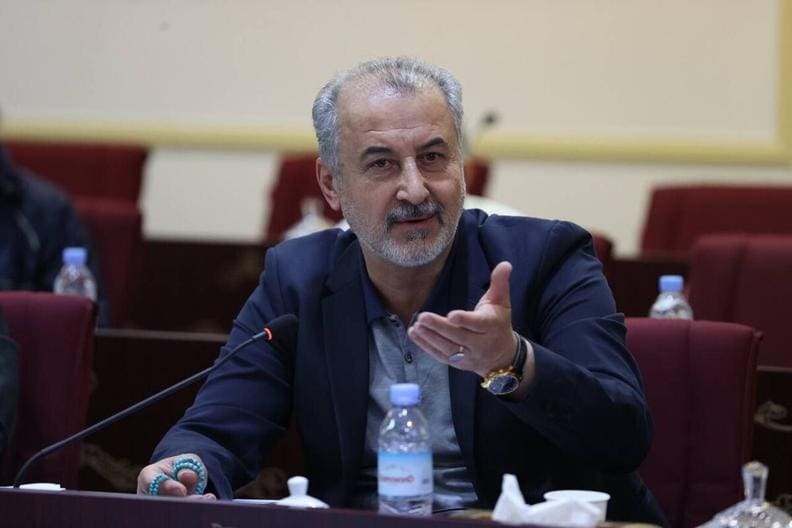 گل‌ محمدی فضا را برای ادامه کار مهیا نمی‌دید