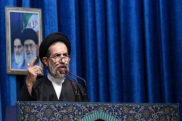 امام جمعه تهران: ۱۰۰ روز است گرگ‌های درنده جگر کودکان و مادران مقاوم غزه را می‌درند