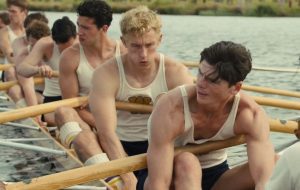 پسران در قایق، داستان پیروزی تیم قایقرانی دانشگاه واشنگتن در المپیک 1936