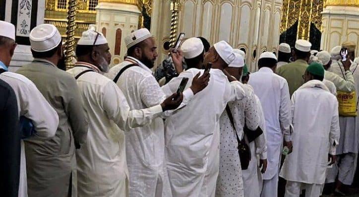 زیارت پیامبر بارکدی شد!