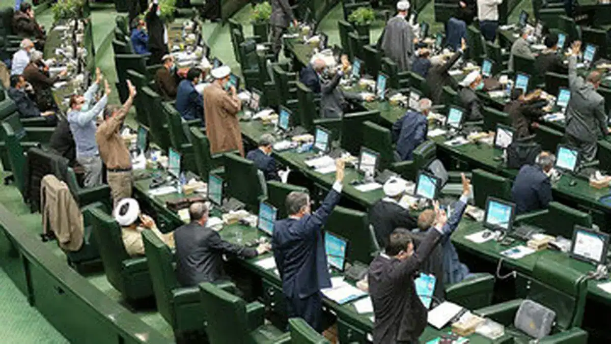 سکوت معنادار نمایندگان مجلس در برابر فساد چای دبش!