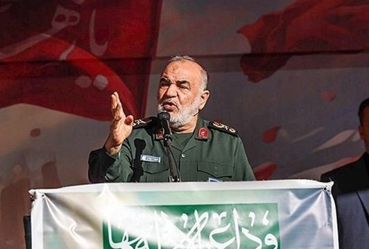 سرلشکر سلامی: پاسخ توطئه‌های دشمن را در پای صندوق‌های رأی می‌دهیم