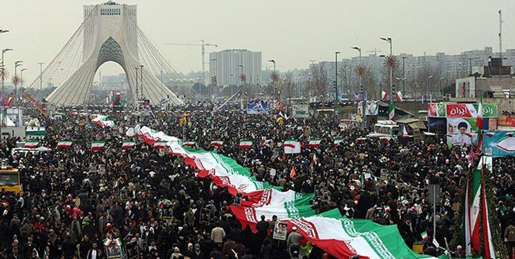 خیابان‌ها مملو از عاشقان انقلاب شد
