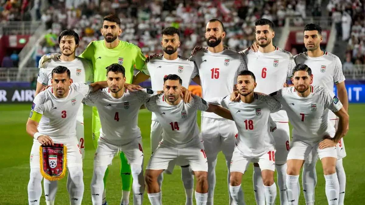 مربی فاقد دانش روز