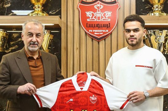 قرارداد ستاره تیم ملی ازبکستان با پرسپولیس امضا شد