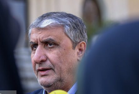 اسلامی: دستگاه ایرانیوم در صنعت هسته‌ای و پتروشیمی‌ها کاربرد اساسی دارد
