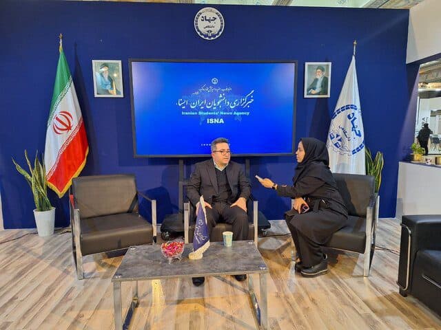 کوروش کمپانی مولود قوانینی است که نیازمند بازنگری هستند
