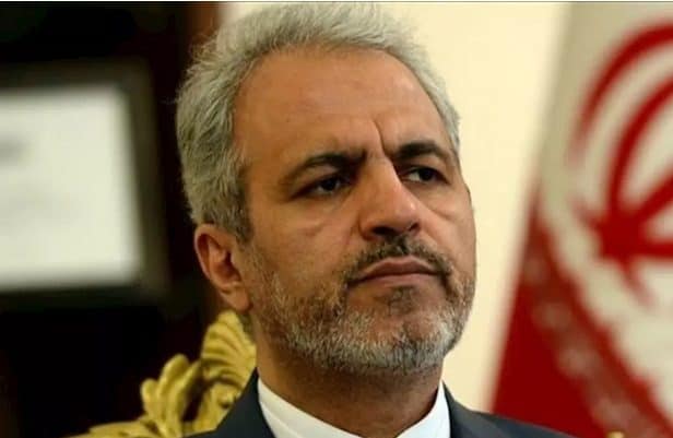 همه ایرانیان خارج از کشور خدمت کنسولی دریافت می‌کنند