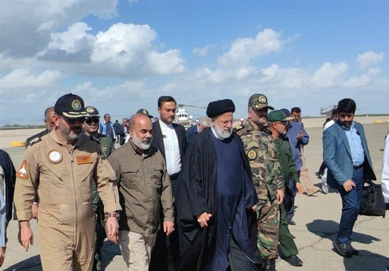 حضور رئیس جمهور در مناطق سیل‌زده بلوچستان/ دستور رئیسی برای تسریع در روند امدادرسانی