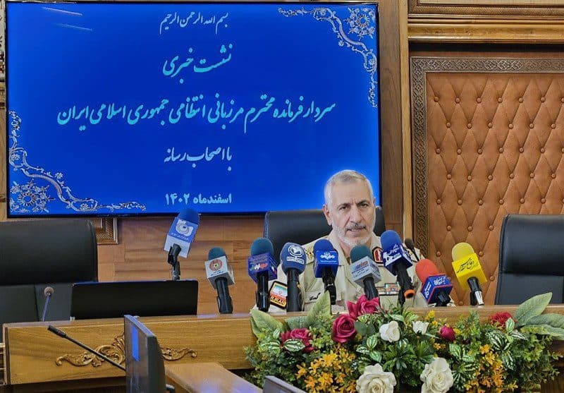 خنثی شدن ۴۰۰۰ عملیات تروریستی در نقطه صفر مرزی/ کشف ۲۶۰۰۰ تلفن همراه سرقتی در مرزها