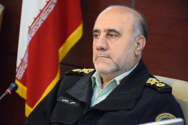 دشمن درحال برنامه‌ریزی برای بهم ریختن بازار ارز است